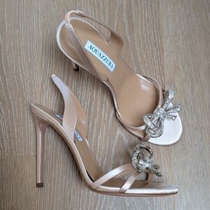NIB Aquazzura Babe 105 Nude Pink Satin Crystal Bow Slingback Heels